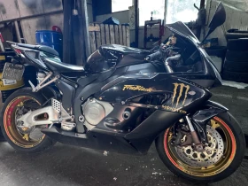 Honda Cbr 1000 RR, снимка 1