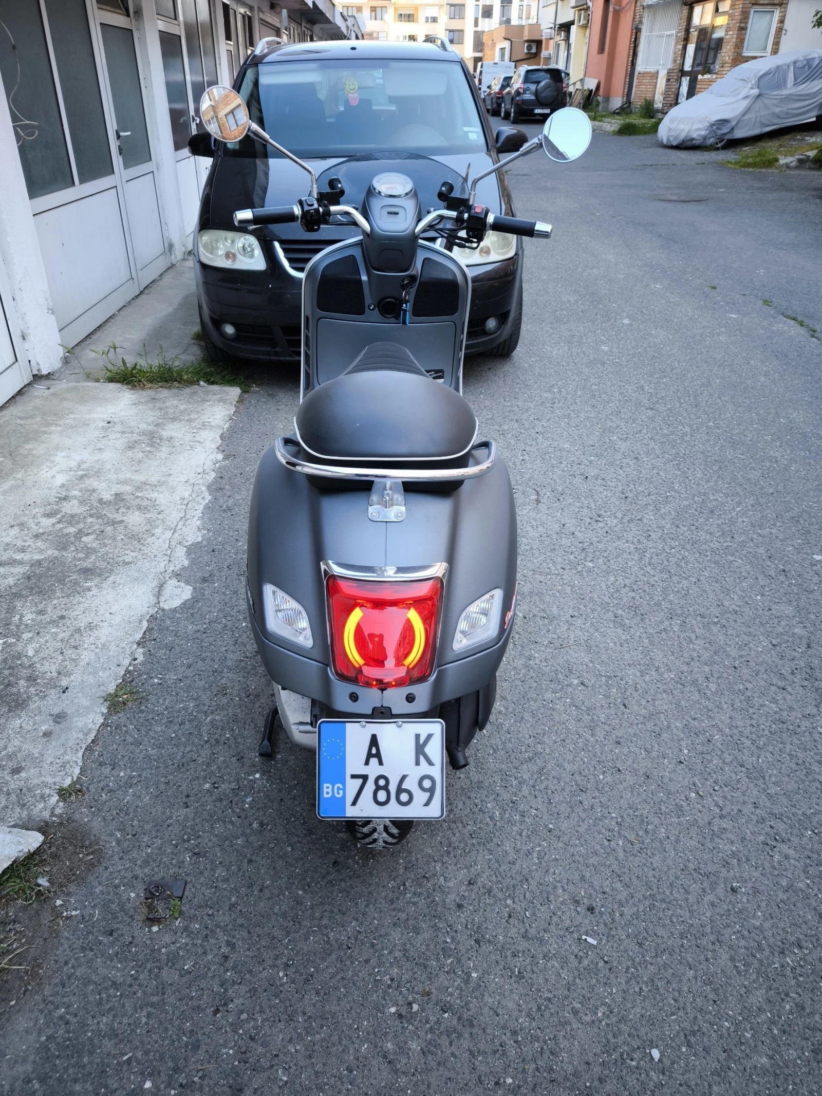 Vespa GTV SEI GIORNI  , снимка 4 - Мотоциклети и мототехника - 48354271