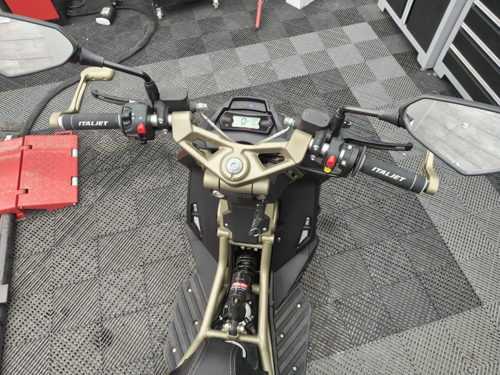 Italjet Dragster 125, снимка 5 - Мотоциклети и мототехника - 56172557