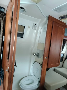 Кемпер Mercedes-Benz SPRINTER, снимка 8