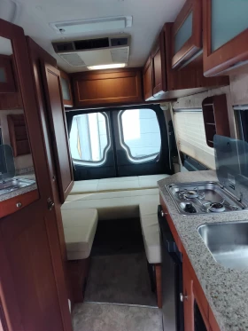 Кемпер Mercedes-Benz SPRINTER, снимка 10
