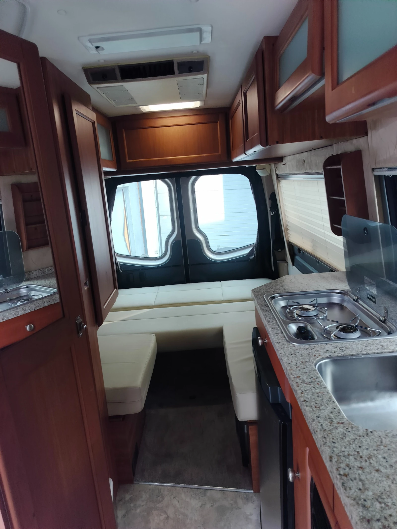 Кемпер Mercedes-Benz SPRINTER, снимка 10 - Каравани и кемпери - 55384477