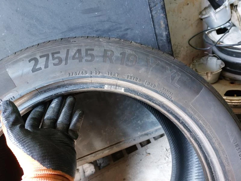 Гуми Летни 275/45R19, снимка 8 - Гуми и джанти - 36790950