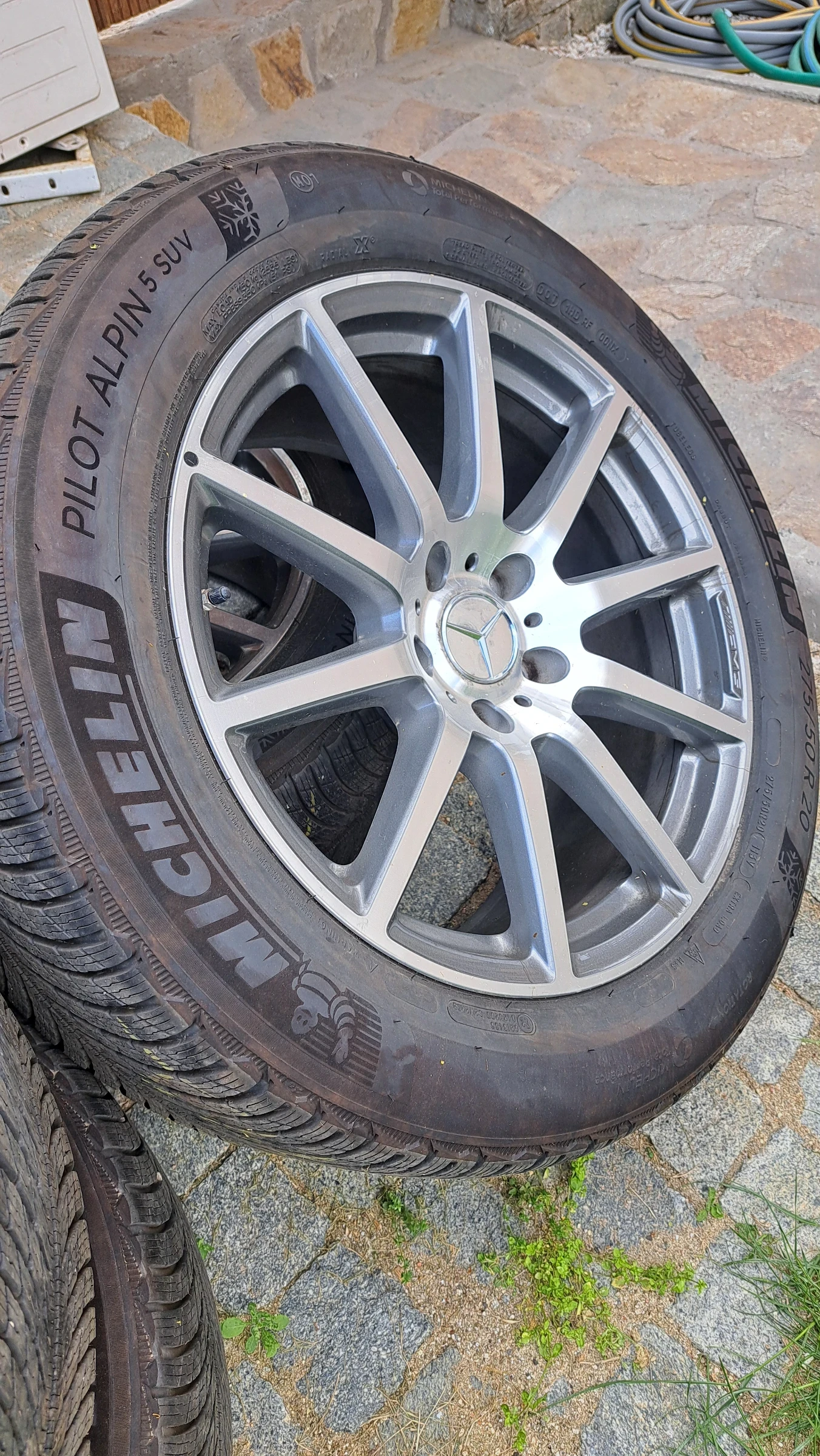 Гуми с джанти Michelin 275/50R20, снимка 2 - Гуми и джанти - 54573599