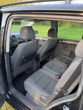 VW Touran 2.0 TDI 7местна , снимка 13