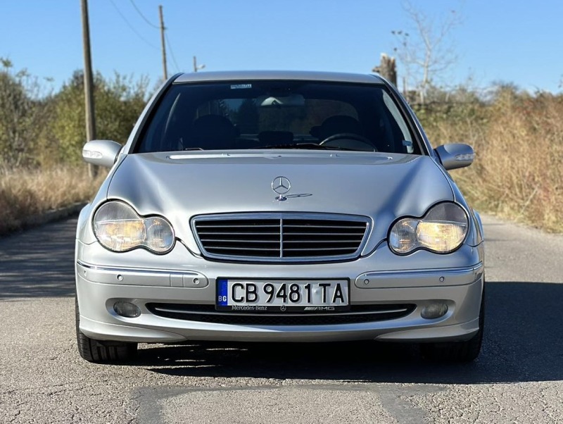 Mercedes-Benz C 320 4MATIC , снимка 2 - Автомобили и джипове - 46153653