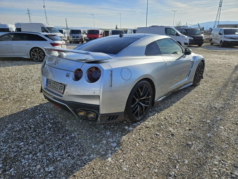 Nissan Gt-r, снимка 5 - Автомобили и джипове - 43216919