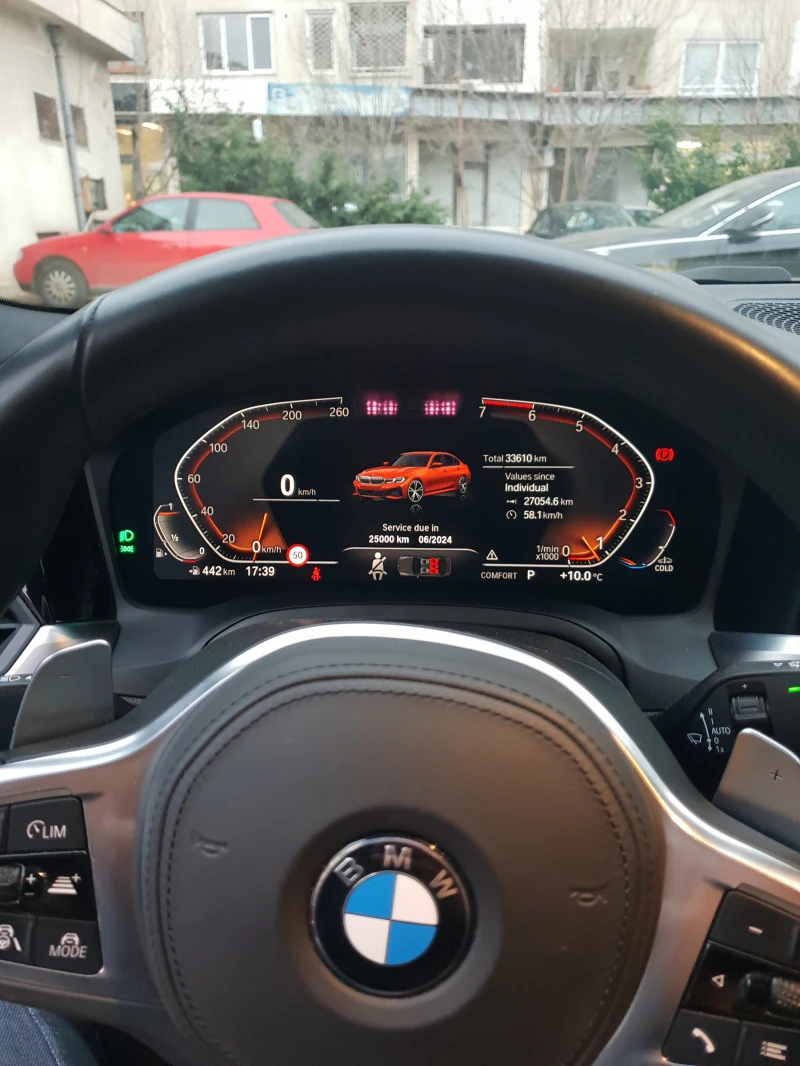 BMW 330 M sport, снимка 5 - Автомобили и джипове - 47461543