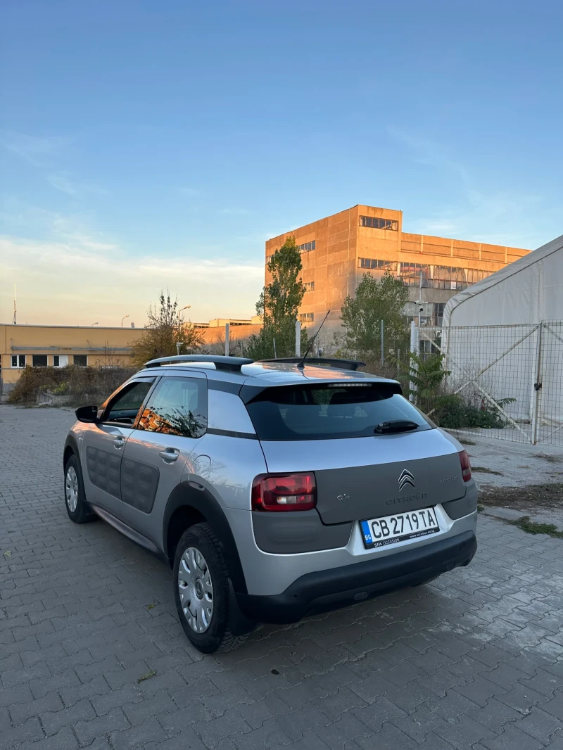 Citroen C4 Cactus 1.6 HDI, снимка 6 - Автомобили и джипове - 47826433