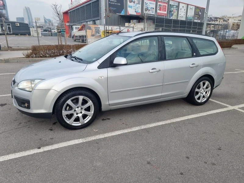 Ford Focus, снимка 8 - Автомобили и джипове - 48429911