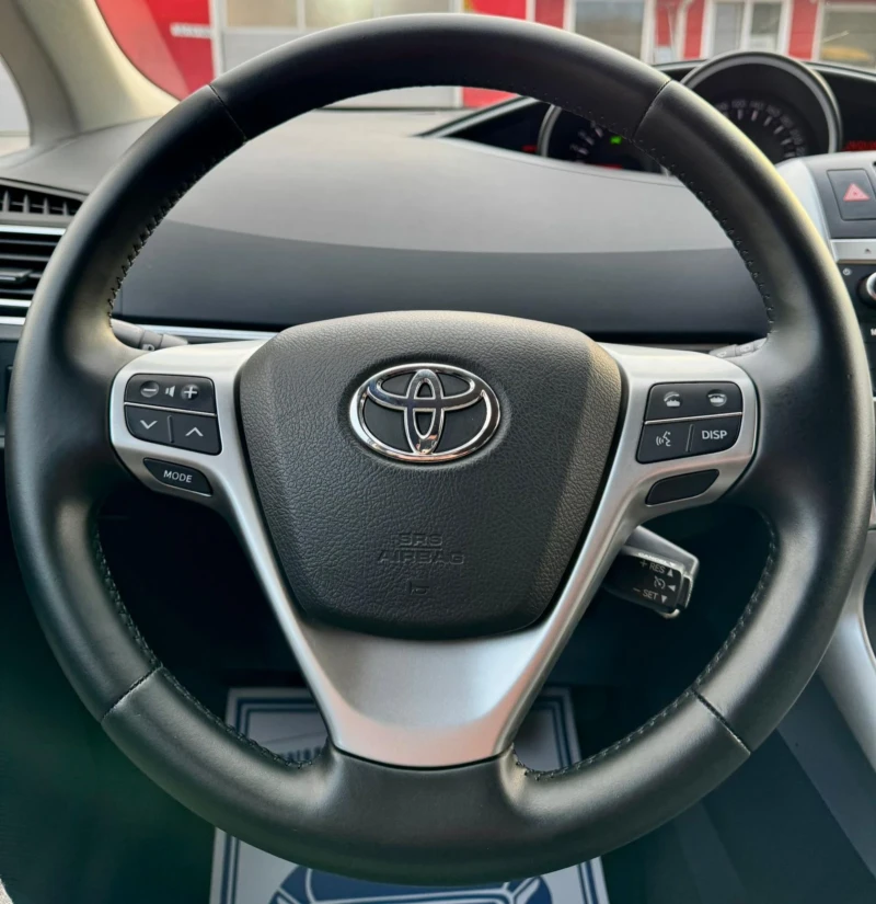 Toyota Verso FACELIFT, 7 МЕСТА, НАВИГАЦИЯ , снимка 12 - Автомобили и джипове - 48806089