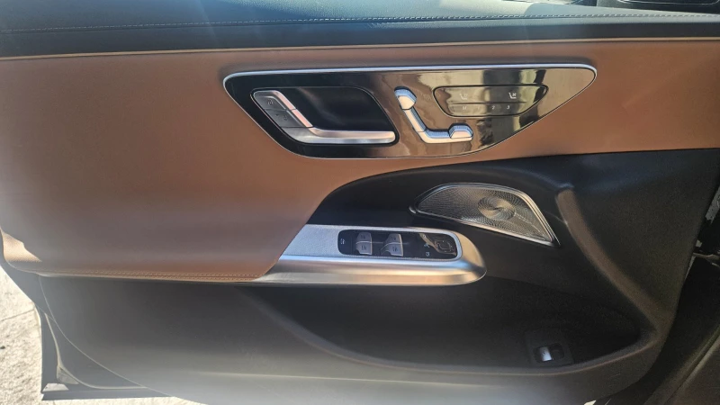 Mercedes-Benz E 450 4MATIC, снимка 14 - Автомобили и джипове - 51486377