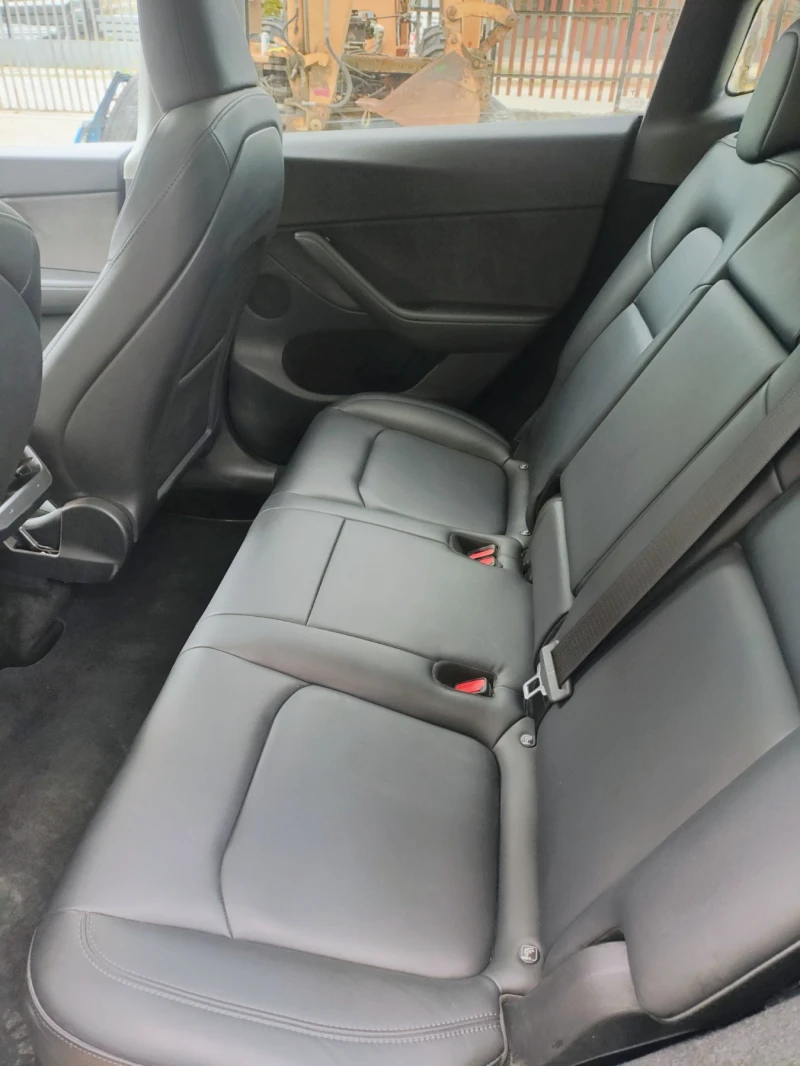 Tesla Model Y Long range dual motor , снимка 7 - Автомобили и джипове - 52473665