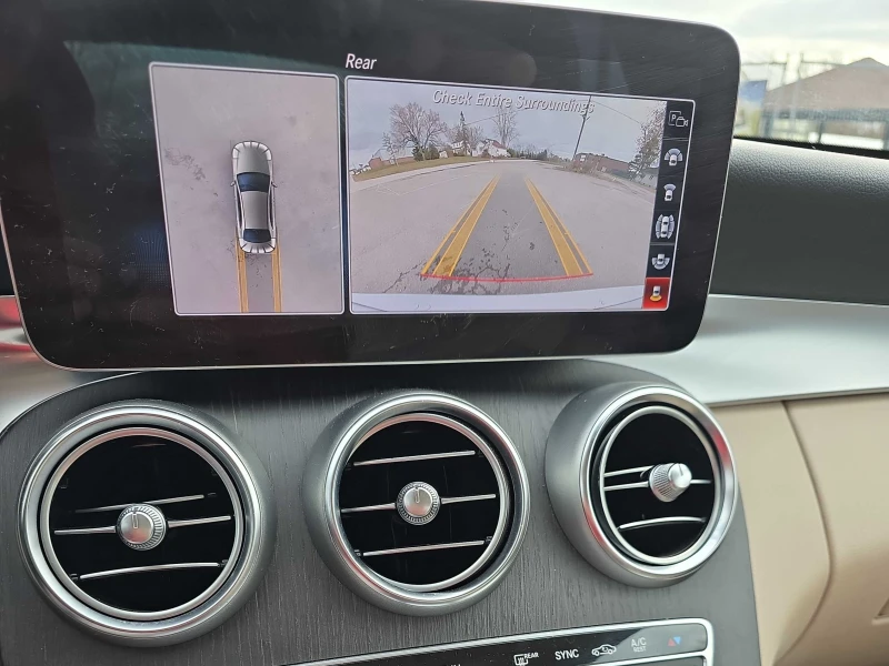 Mercedes-Benz C 300 CARFAX * * АВТО КРЕДИТ * * , снимка 11 - Автомобили и джипове - 52540987