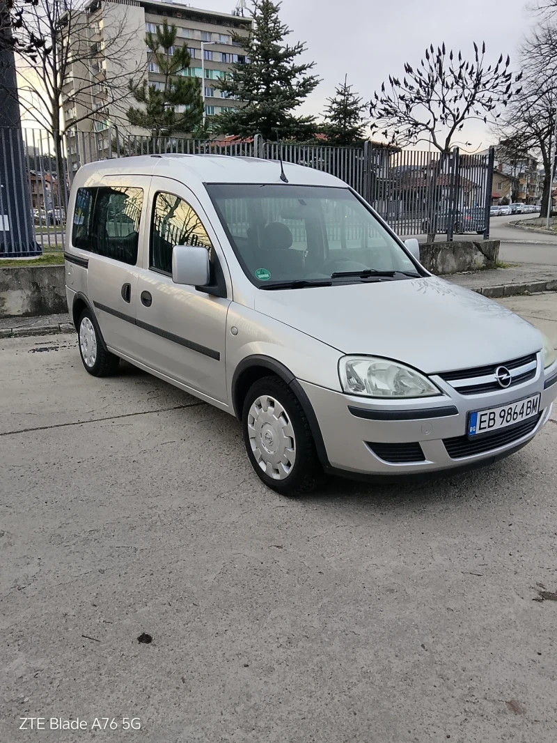 Opel Combo Пътническо, снимка 2 - Автомобили и джипове - 53274171