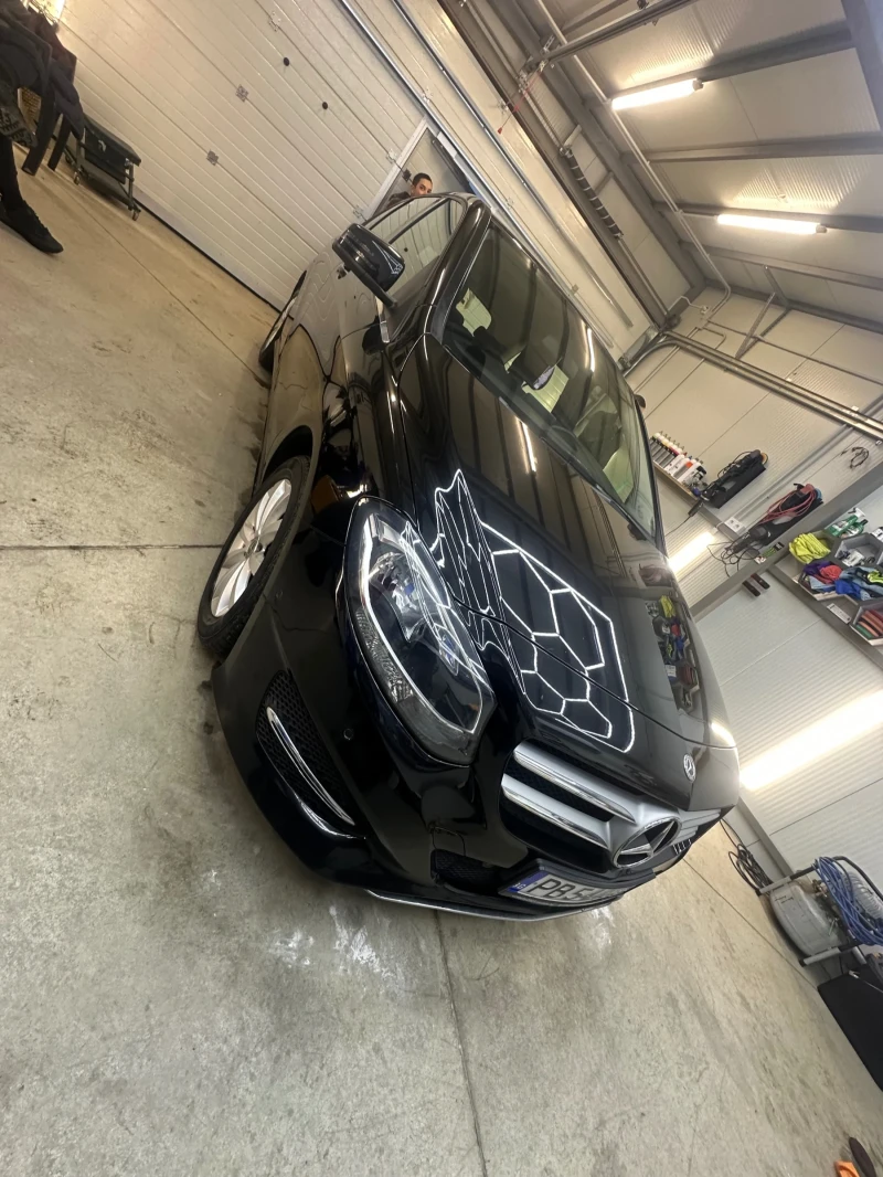 Mercedes-Benz B 180, снимка 2 - Автомобили и джипове - 53274791