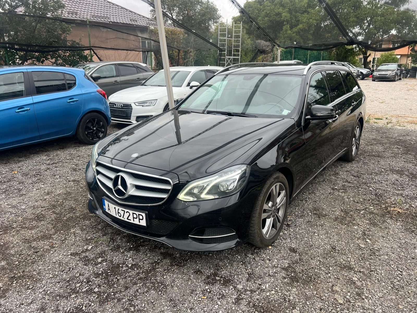 Mercedes-Benz E 250 BLUETEC 4 MATIC, снимка 1
