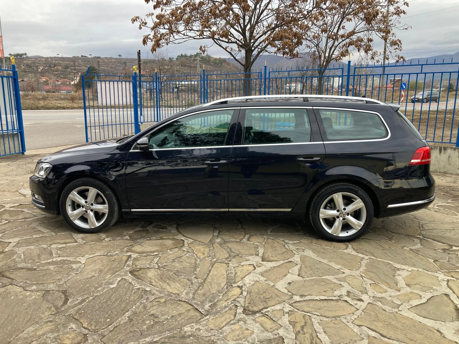 VW Passat 4X4 Highline 2, 0TDi 170k.АВТОМАТИК КОЖА НАВИГАЦИЯ - изображение 8