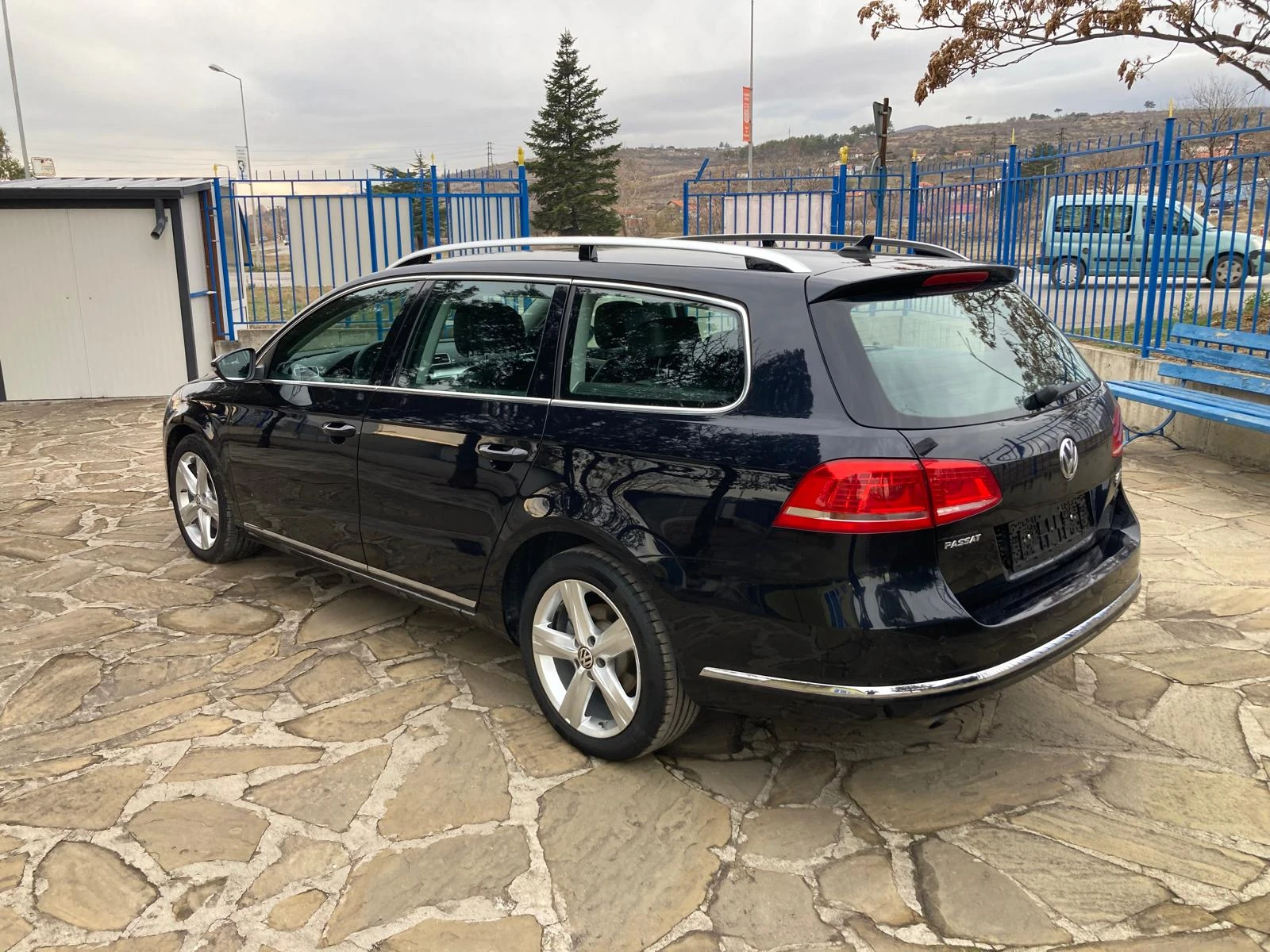 VW Passat 4X4 Highline 2, 0TDi 170k.АВТОМАТИК КОЖА НАВИГАЦИЯ - изображение 7