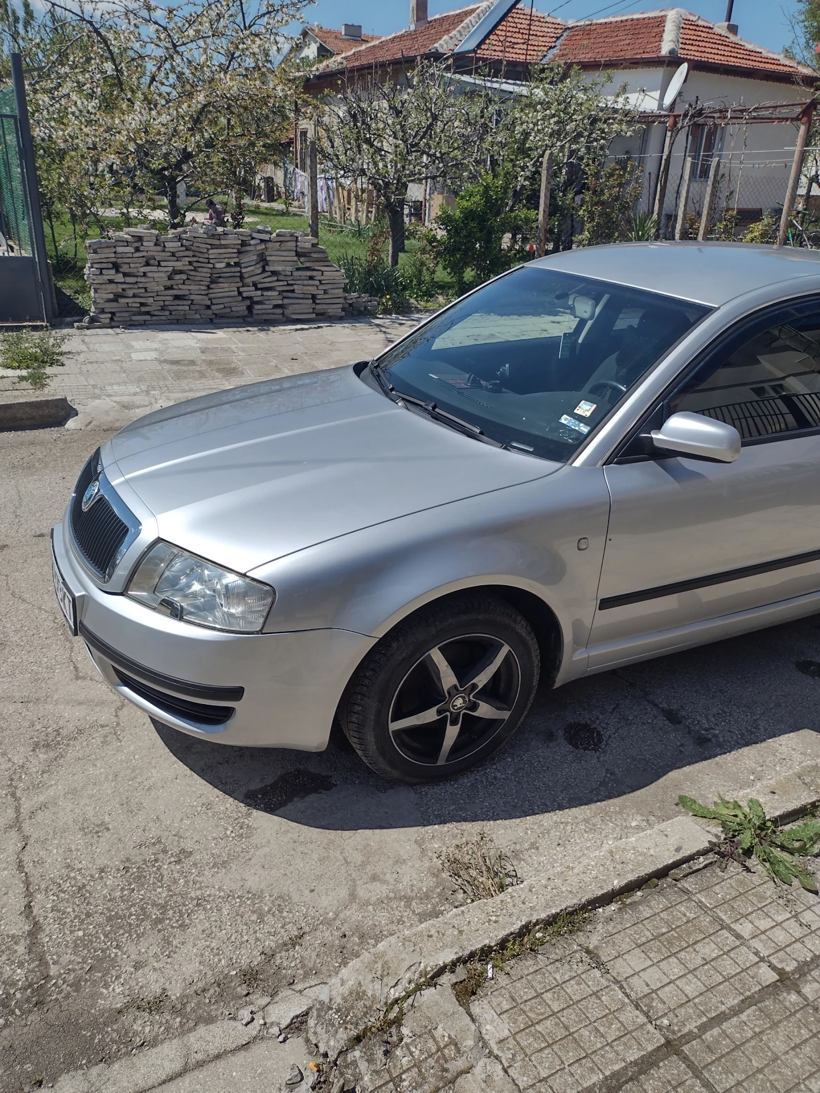 Skoda Superb  - изображение 2