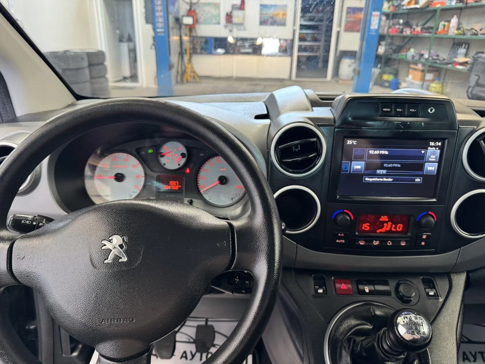 Peugeot Partner 1.6HDI Navi Camera 6 скорости  - изображение 10