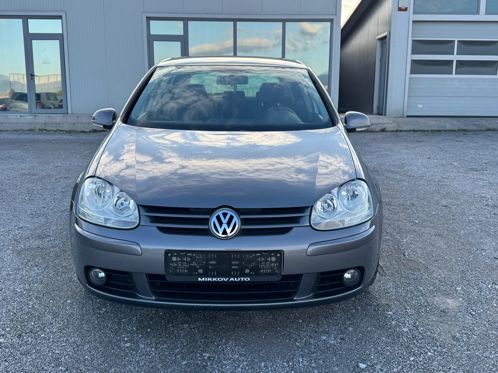 VW Golf 2.0TDI/130.000км/АВТОМАТ/НОВА - изображение 2