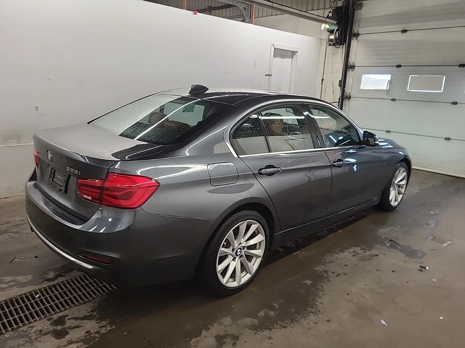 BMW 328 XDRIVE * * CARFAX * *   * *  | Mobile.bg   3