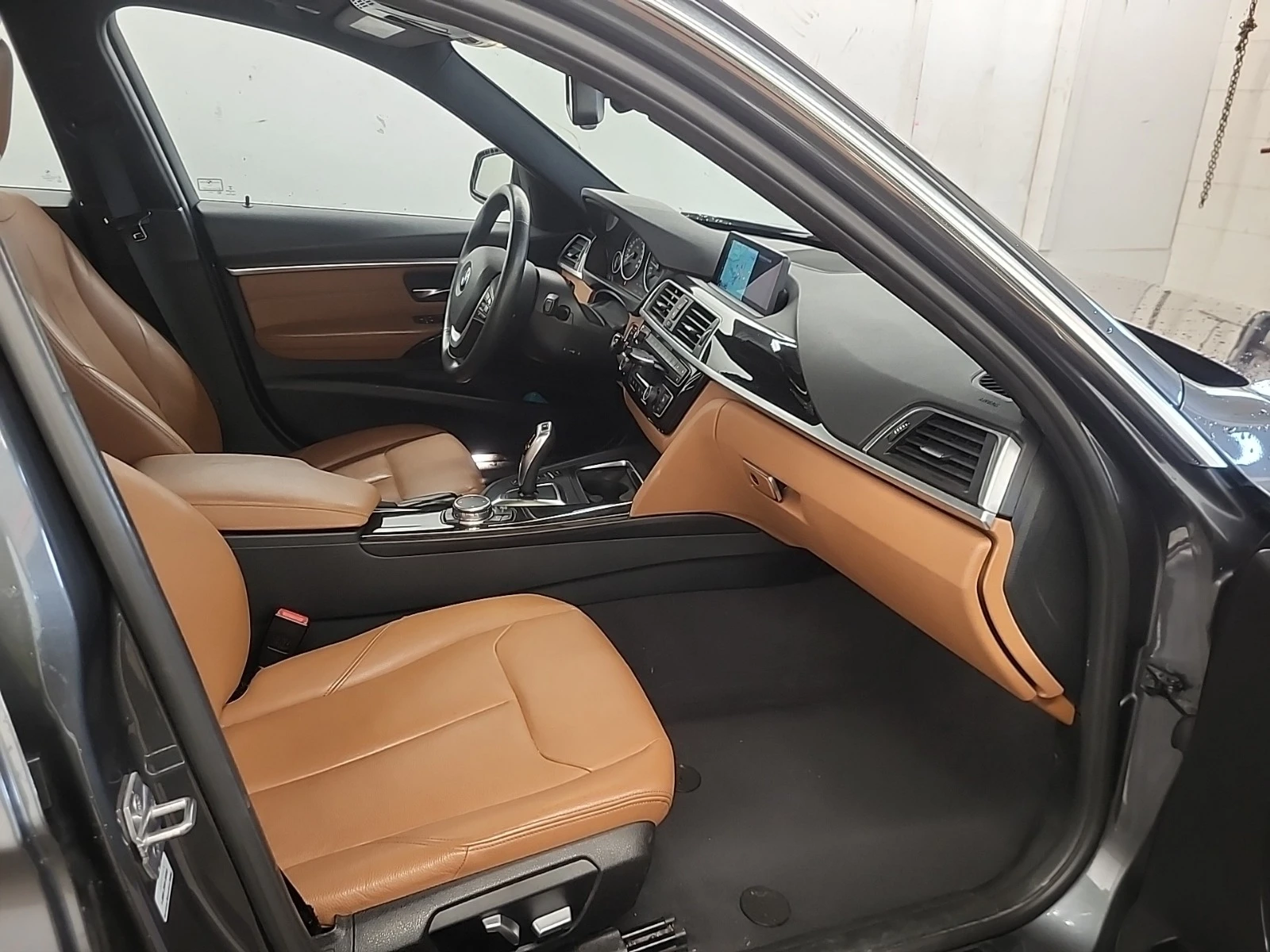 BMW 328 XDRIVE * * CARFAX * *   * *  | Mobile.bg   8