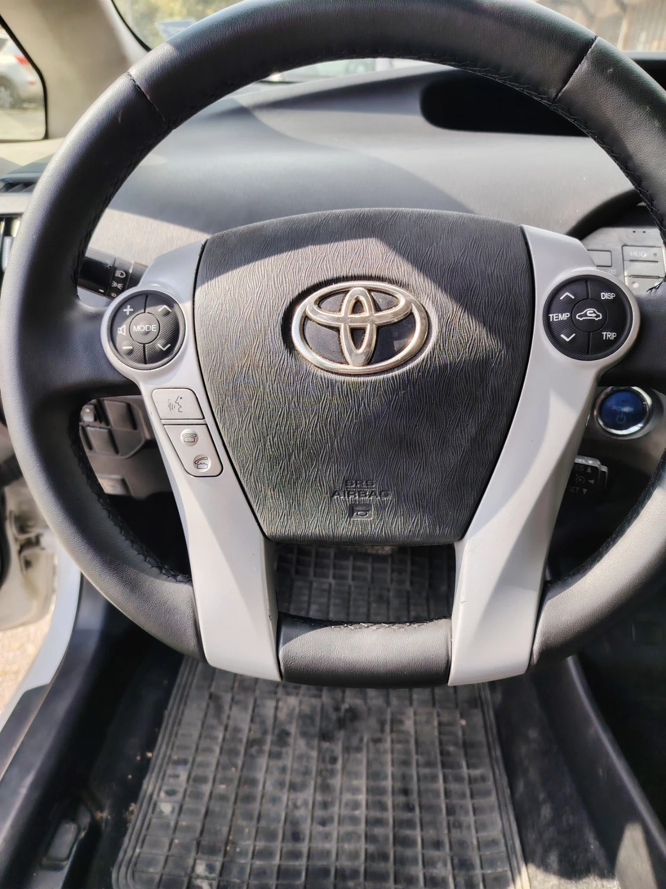 Toyota Prius  - изображение 7