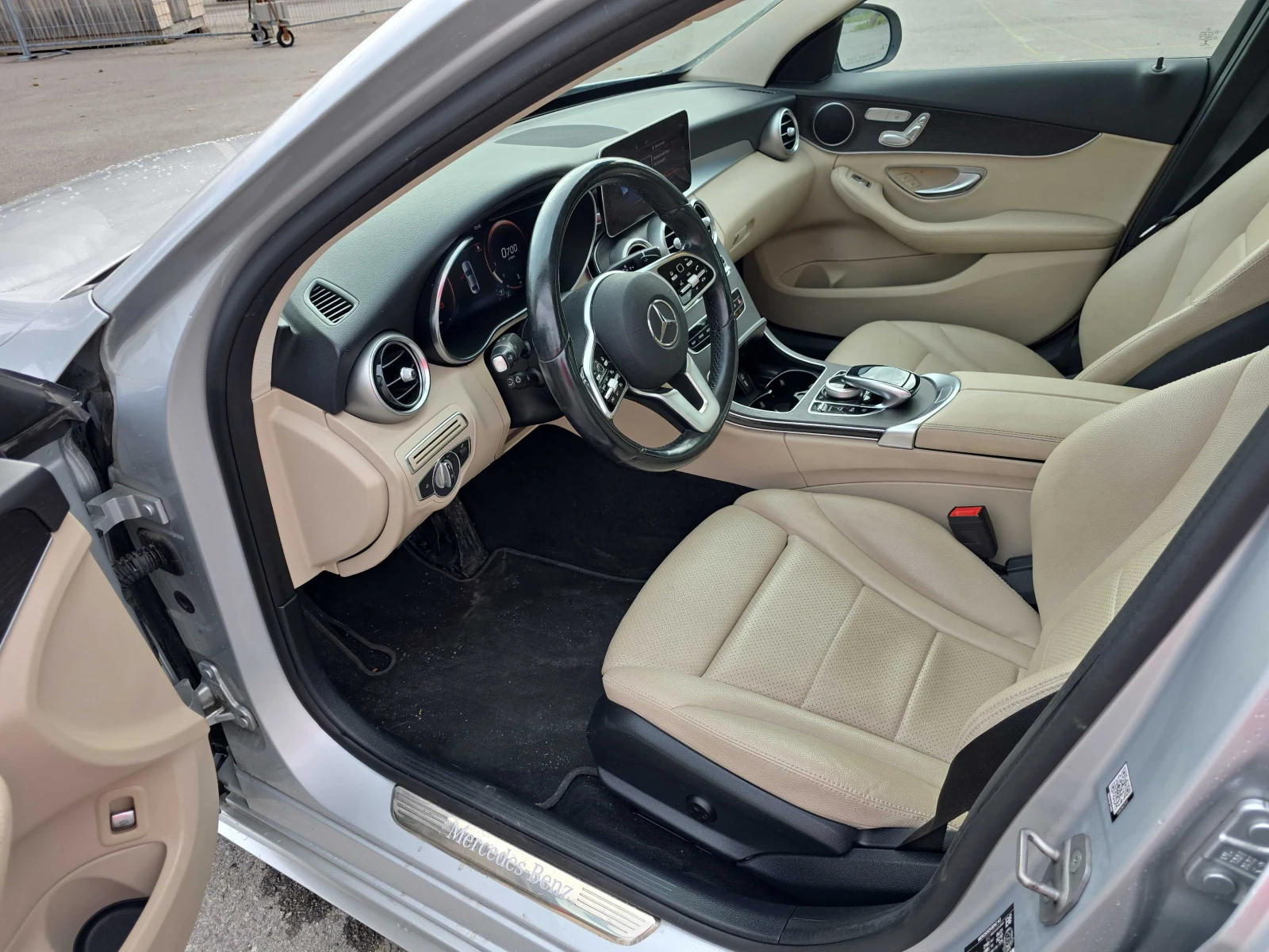 Mercedes-Benz C 300 CARFAX * * АВТО КРЕДИТ * *  - изображение 8