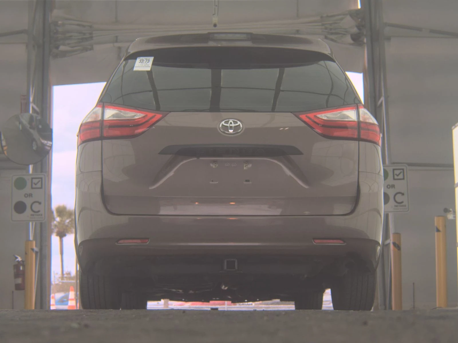 Toyota Sienna, снимка 6 - Автомобили и джипове - 53826269