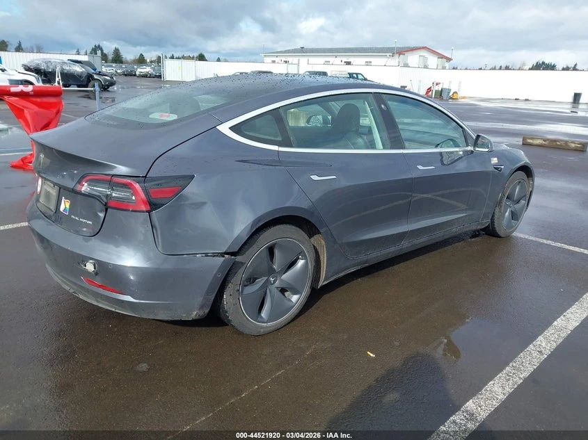 Tesla Model 3 Long Range AWD, снимка 4 - Автомобили и джипове - 54172320