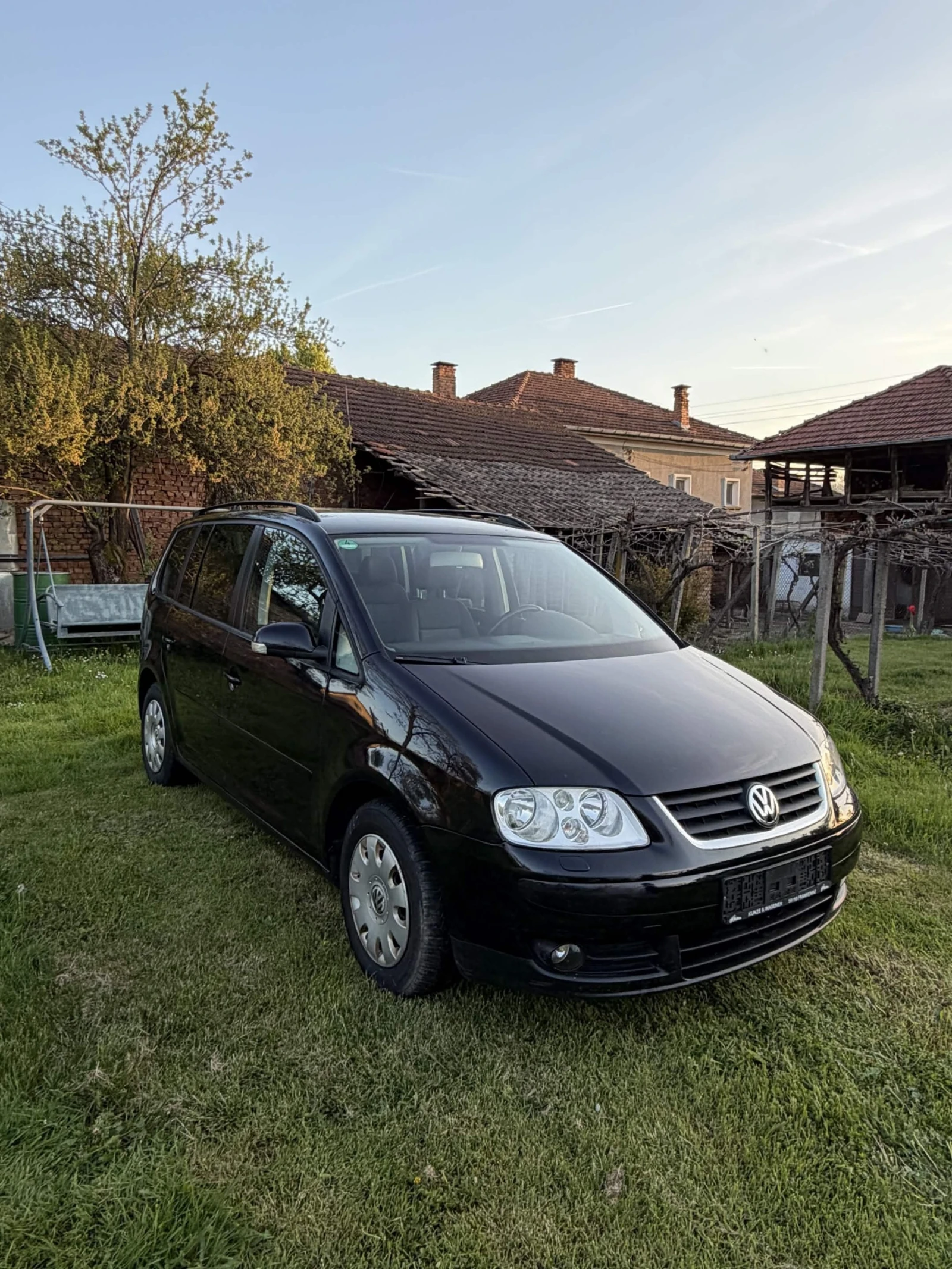 VW Touran 2.0 TDI 7местна 