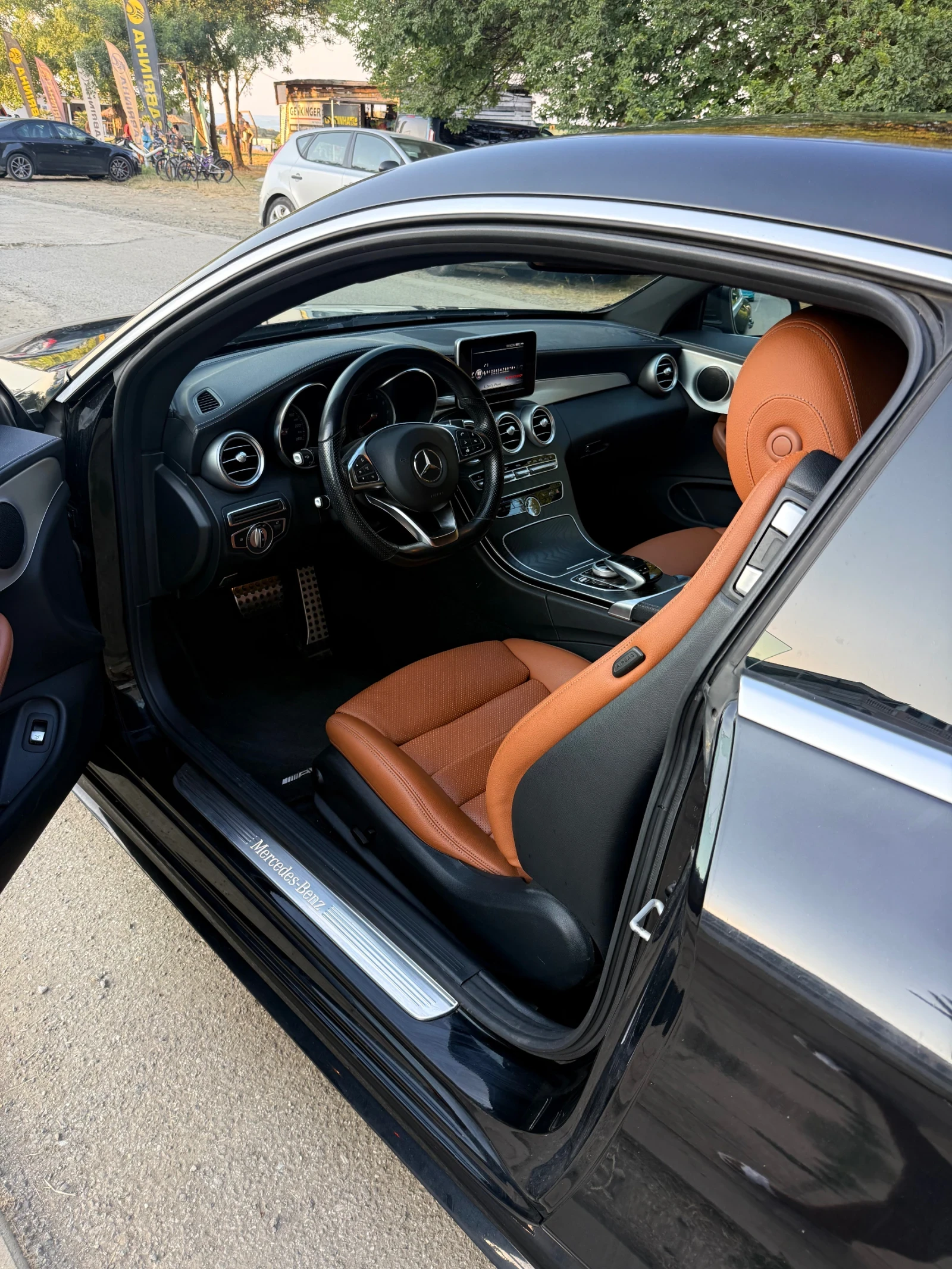 Mercedes-Benz C 180 AMG line, снимка 4 - Автомобили и джипове - 55158110