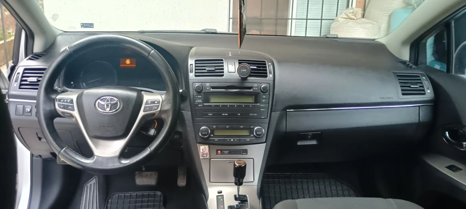 Toyota Avensis, снимка 6 - Автомобили и джипове - 55777629
