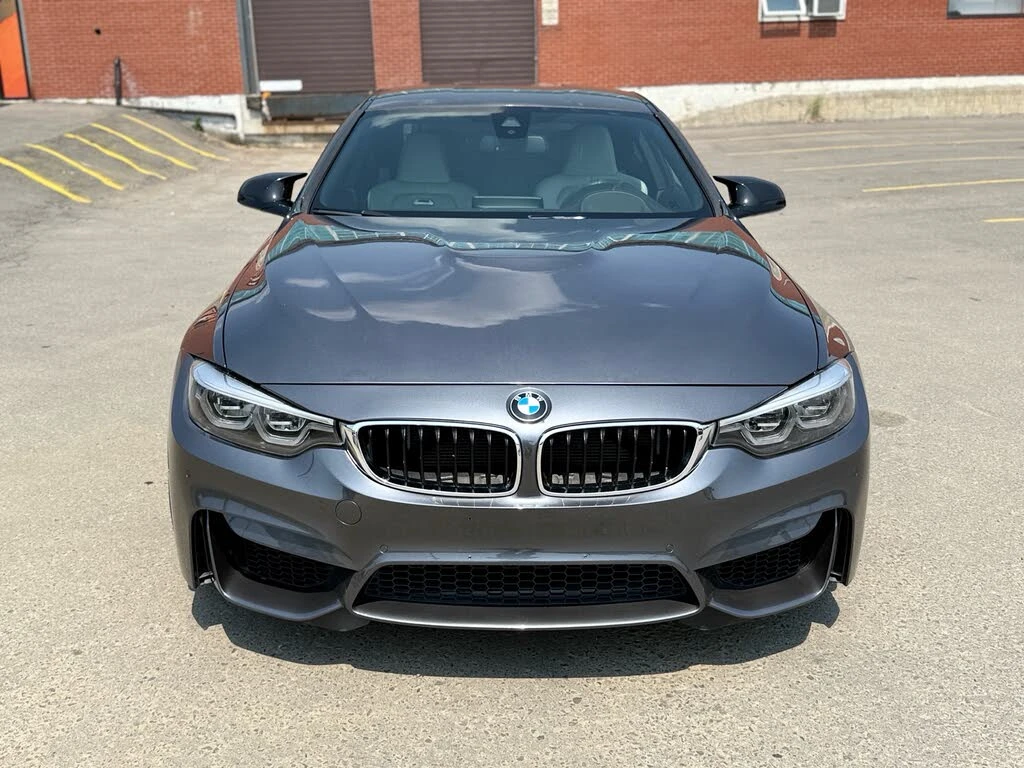 BMW M4 ПЕРФЕКТНА, снимка 2 - Автомобили и джипове - 55787361