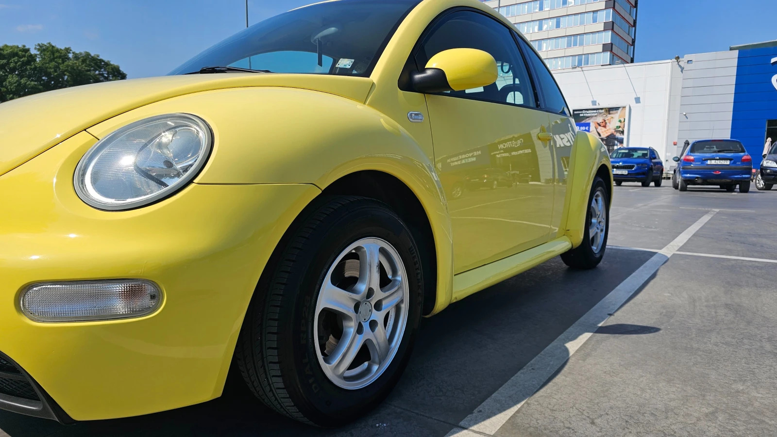 VW Beetle, снимка 5 - Автомобили и джипове - 55805845
