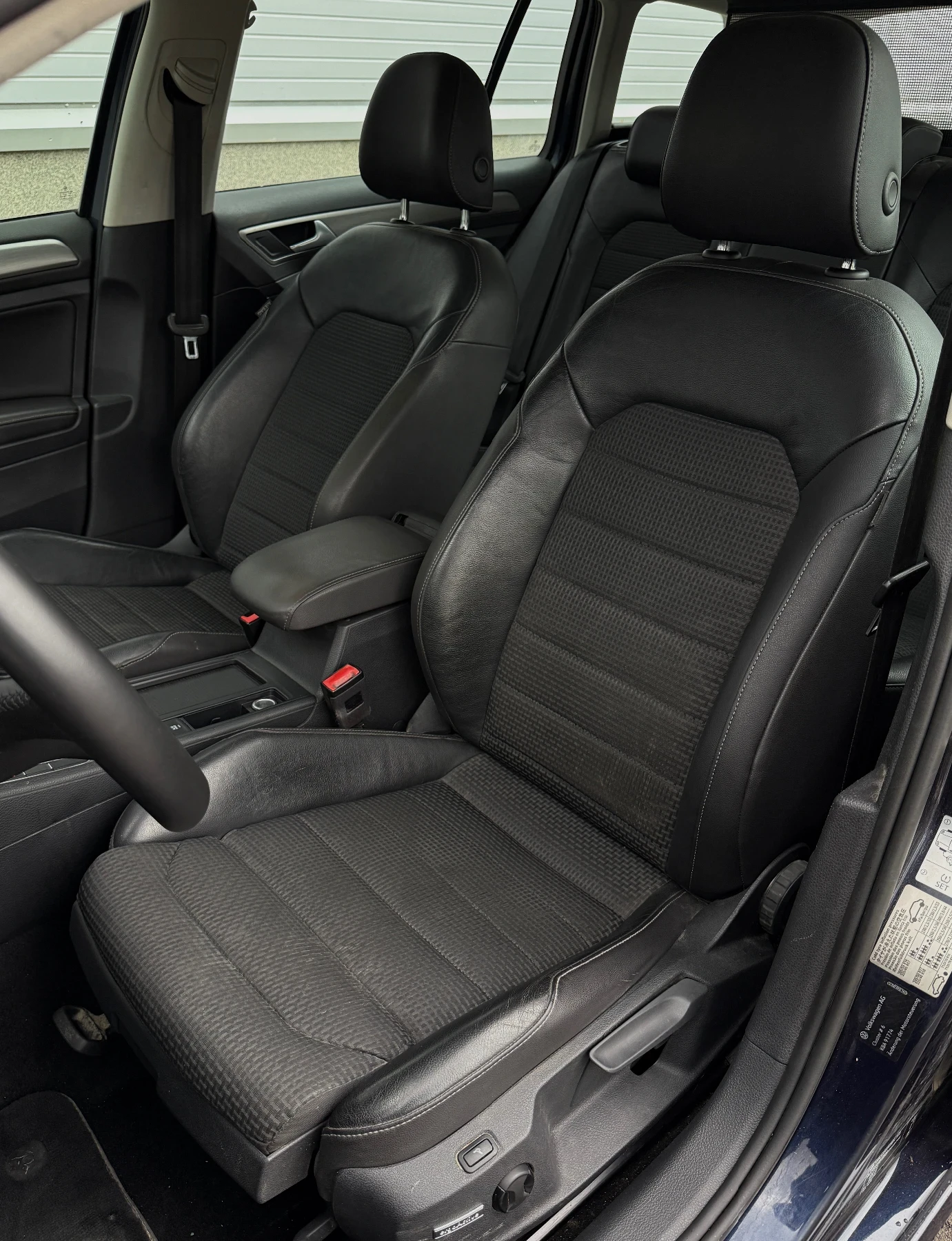VW Golf Variant 2.0 TDI Highline , снимка 7 - Автомобили и джипове - 56120053