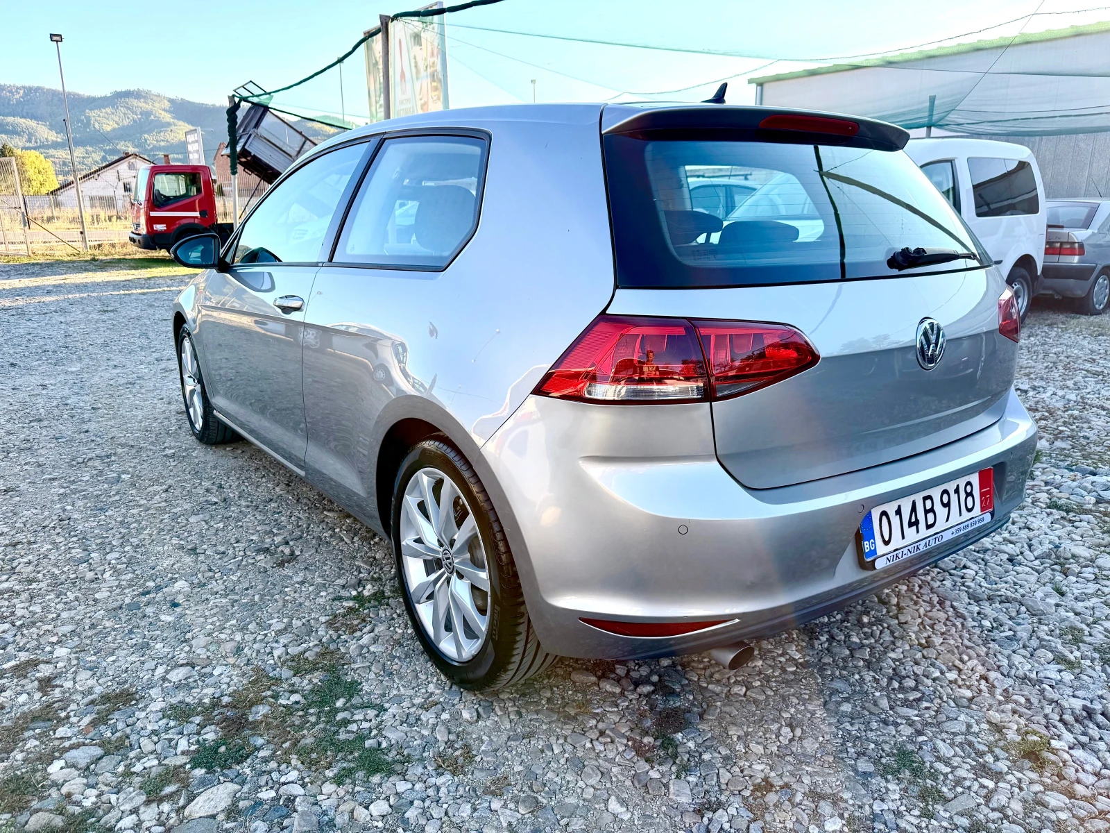 VW Golf 1.6TDI -DSG, снимка 4 - Автомобили и джипове - 56363472