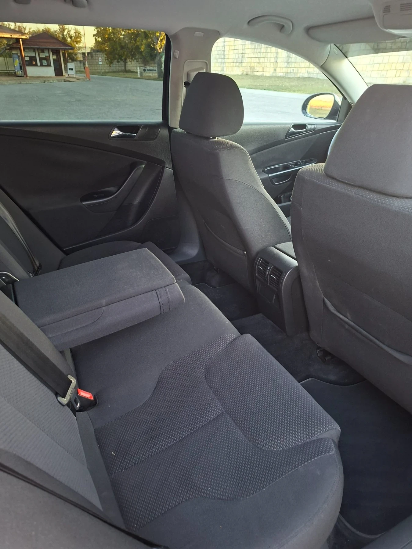 VW Passat B6, снимка 13 - Автомобили и джипове - 56363520