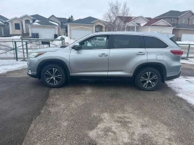 Toyota Highlander  LE /CARFAX/ Keyless Entry/7 места  | Auto.bg — изображение 4