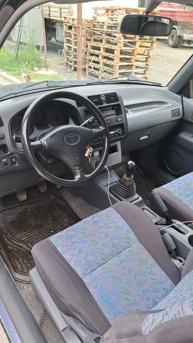 Toyota Rav4 2.0, снимка 5 - Автомобили и джипове - 46080952
