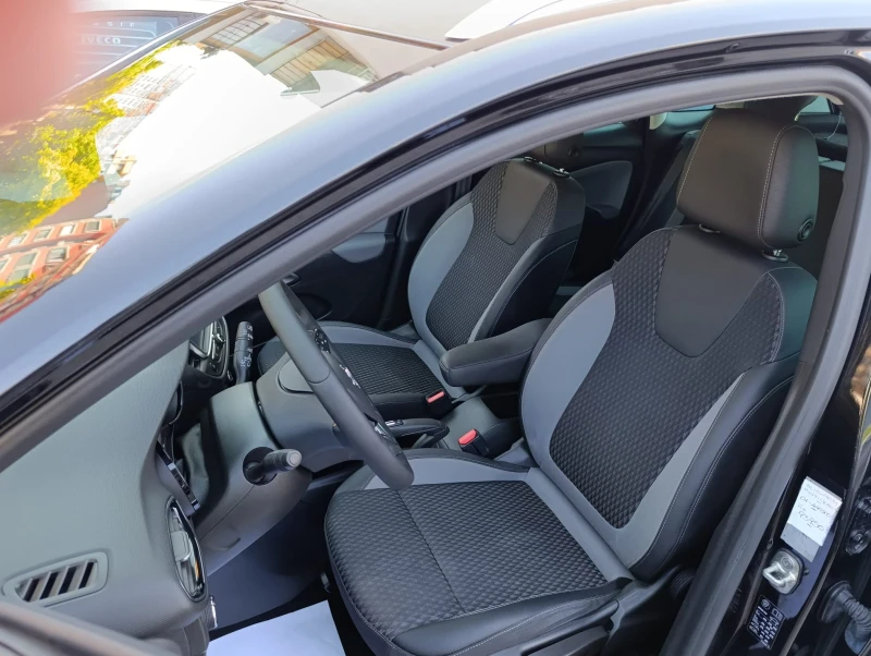 Opel Crossland X 1.5d, снимка 7 - Автомобили и джипове - 50969491