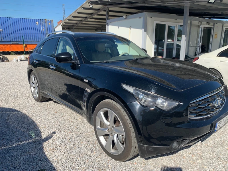 Infiniti Fx 30 d S ПЕРФЕКТЕН ВСИЧКИ ЕКСТРИ 4 КАМЕРИ, снимка 2 - Автомобили и джипове - 51854376
