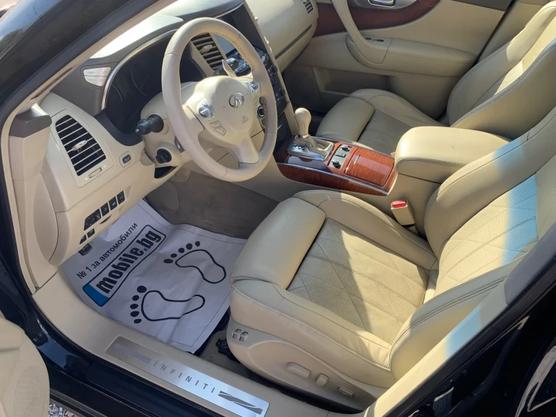 Infiniti Fx 30 d S ПЕРФЕКТЕН ВСИЧКИ ЕКСТРИ 4 КАМЕРИ, снимка 5 - Автомобили и джипове - 51854376