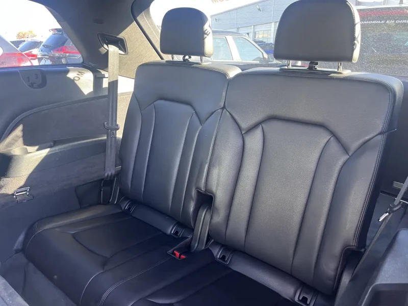 Audi Q7 * Progressiv* S-Line* Quattro* 7 местен* Панорама, снимка 15 - Автомобили и джипове - 52591032