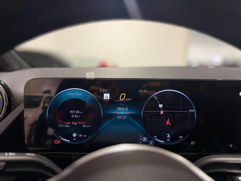 Mercedes-Benz GLA * 250 | AMG PKG | NIGHT PKG * CARFAX * БЕЗ ПЪРВОНА, снимка 13 - Автомобили и джипове - 52959852