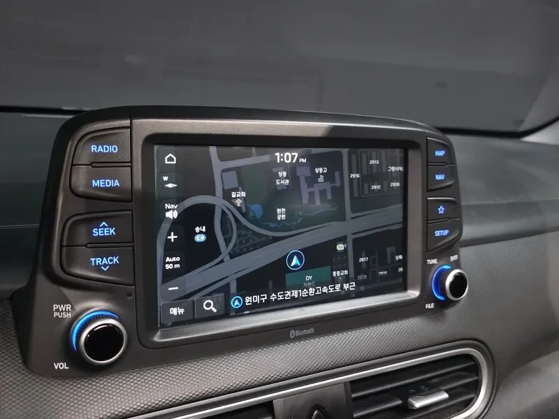 Hyundai Kona 1.6 2Wd Modern Tech, снимка 14 - Автомобили и джипове - 56321434