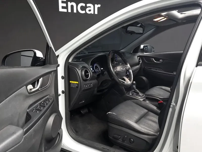 Hyundai Kona 1.6 2Wd Modern Tech, снимка 10 - Автомобили и джипове - 56321434