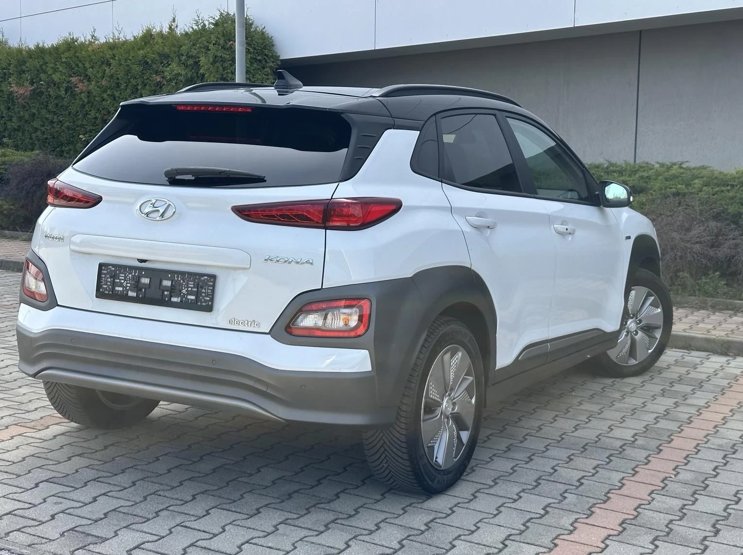 Hyundai Kona Premium 64 kWh ТЕРМОПОМПА КАМЕРА /DISTRONIC/ - изображение 5
